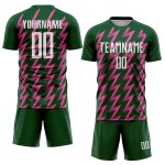 Benutzerdefinierte grün weiß-rosa Zickzack-Form Sublimation Fußball Uniform Trikot