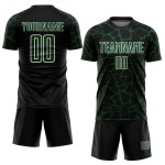 Benutzerdefinierte schwarz grün-weiß abstrakte Netzwerk Splash Sublimation Fußball Uniform Trikot