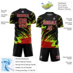 Benutzerdefinierte schwarz rot-neongrün abstrakte Fragment Kunst Splash Sublimation Fußball Uniform Trikot